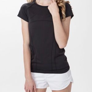 Ivivva Fly Tech Short Sleeve (size 14)